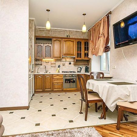 דירות קייב Amazing Two Beds In The Klovskiy Spusk מראה חיצוני תמונה